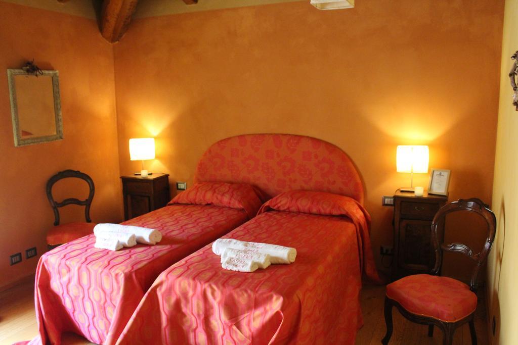 Holiday Home Ca' Del Cinema Mombercelli Pokój zdjęcie